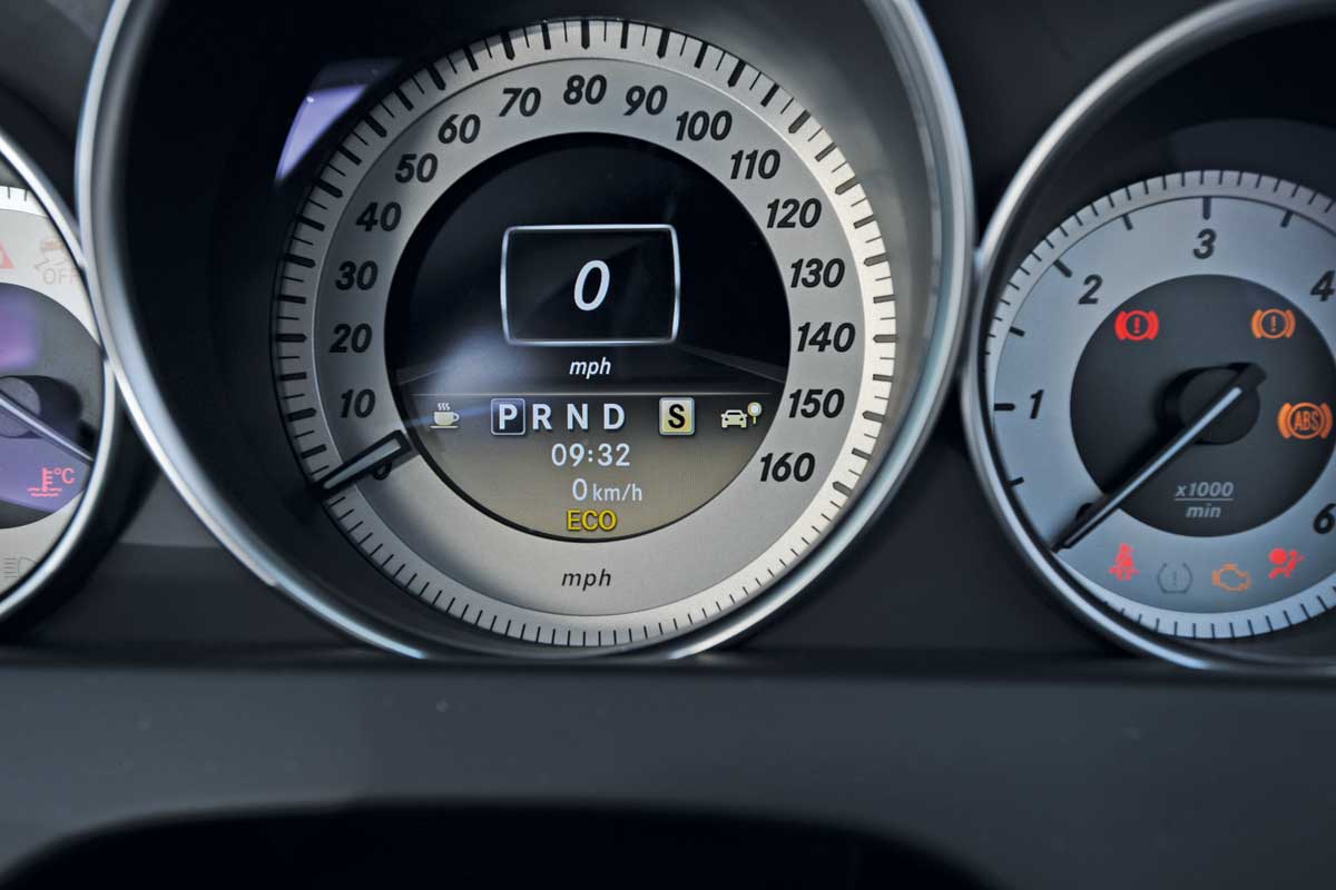 Mercedes C-Class Coupe dials