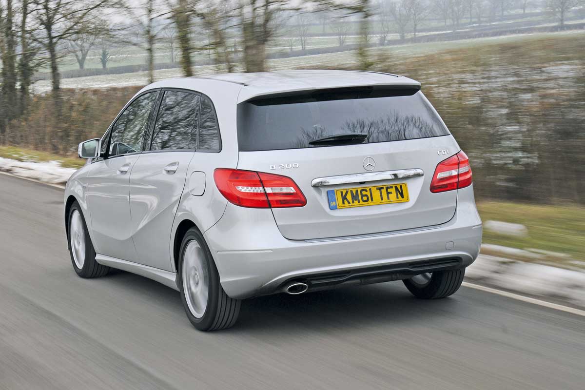 Mercedes B200 CDI Sport rear tracking