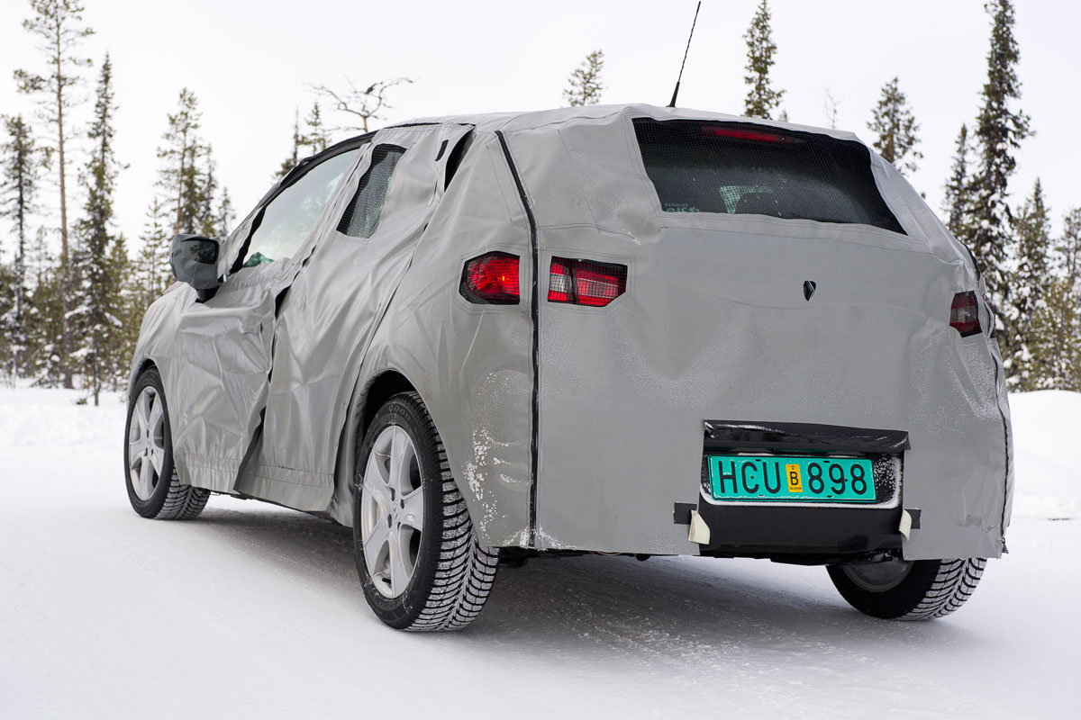 Renault Clio prototype rear three-quarters