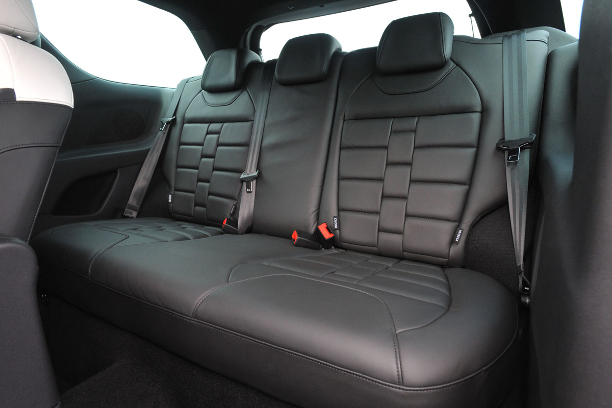 Citroen DS3 Ultra Prestige rear seats