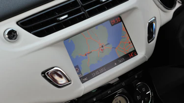 Citroen DS3 Ultra Prestige centre console