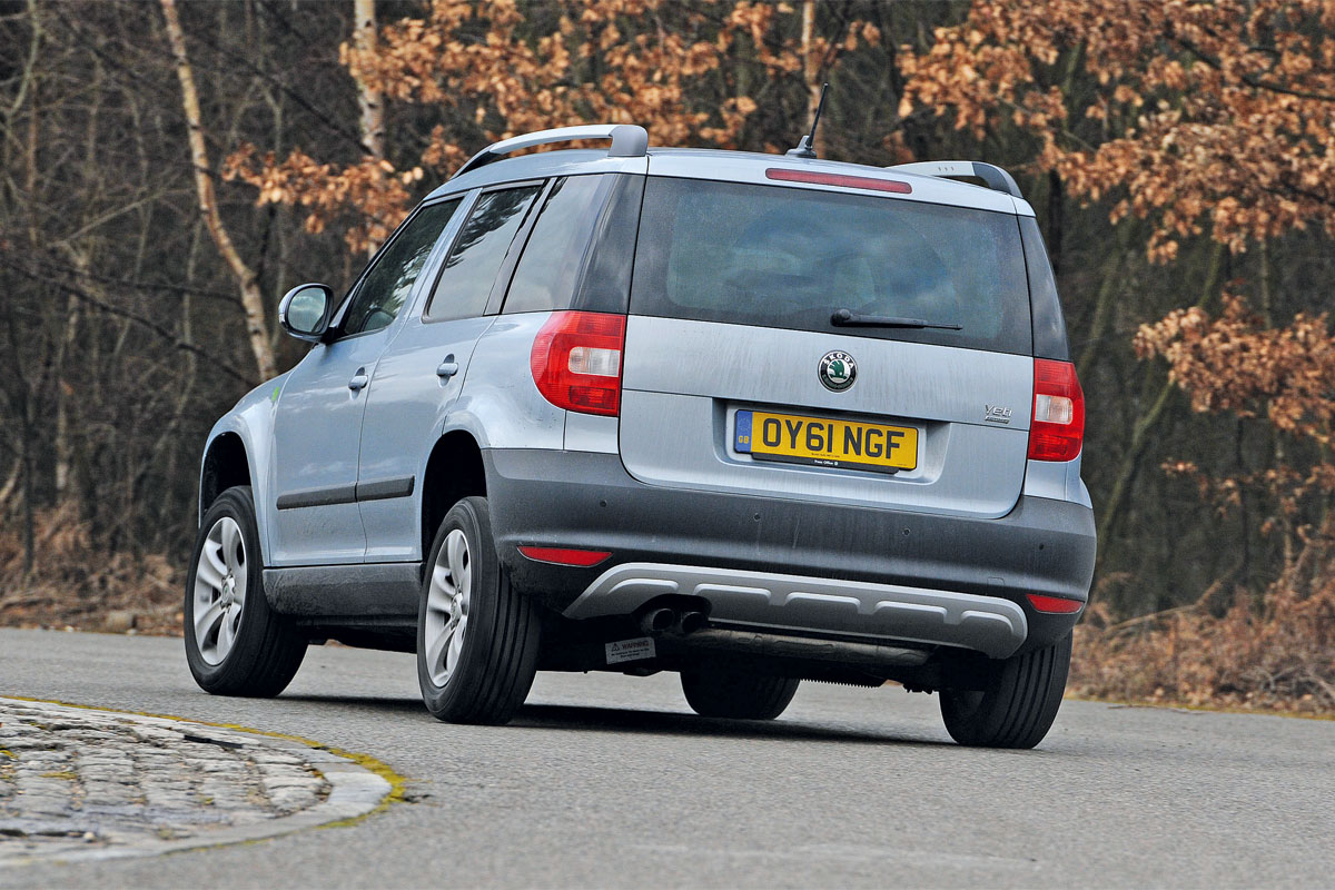 Skoda Yeti rear cornering