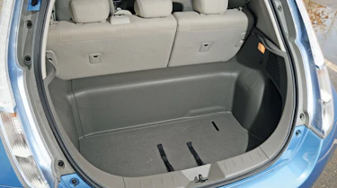 Nissan Leaf boot