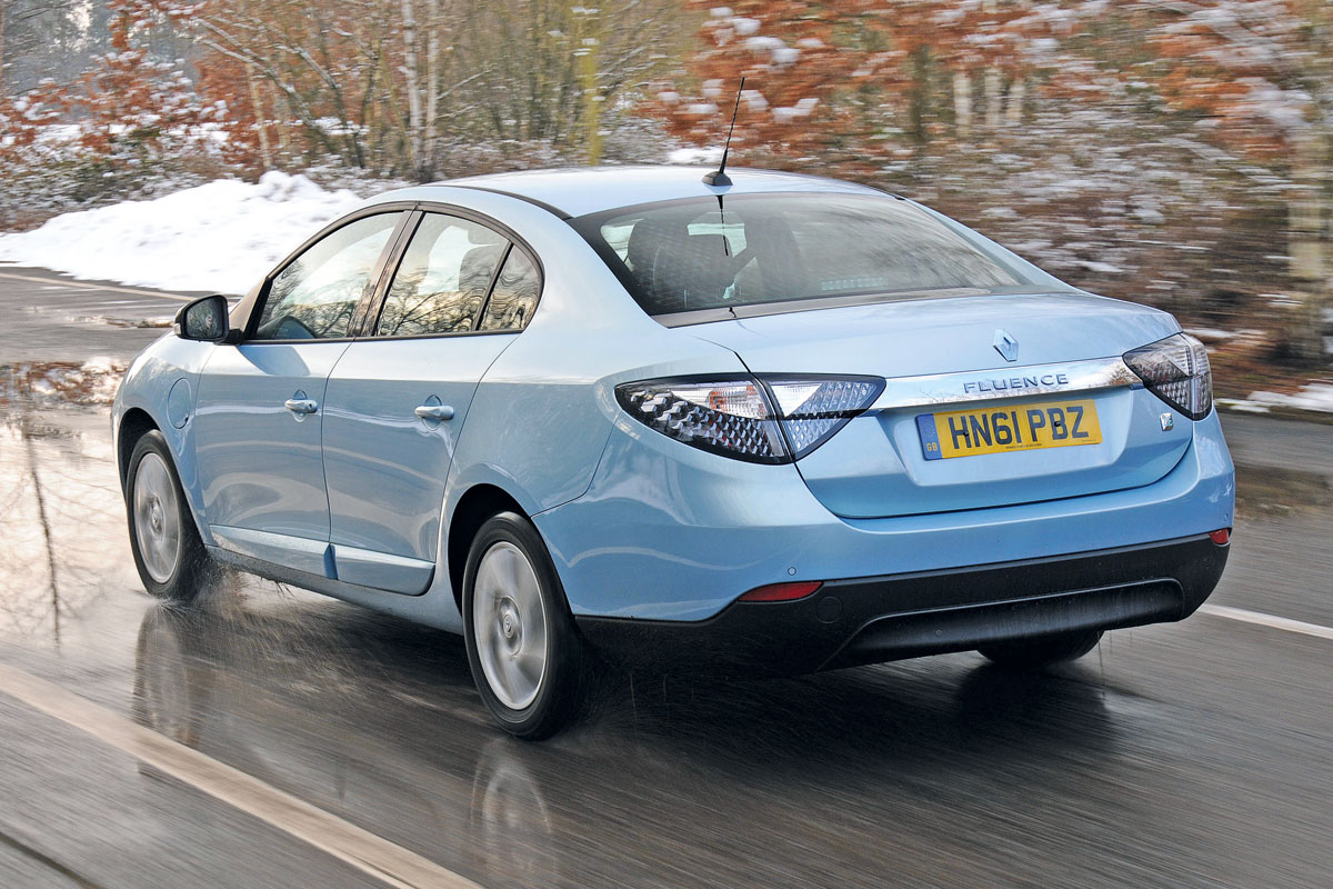 Renault Fluence Z.E. rear tracking
