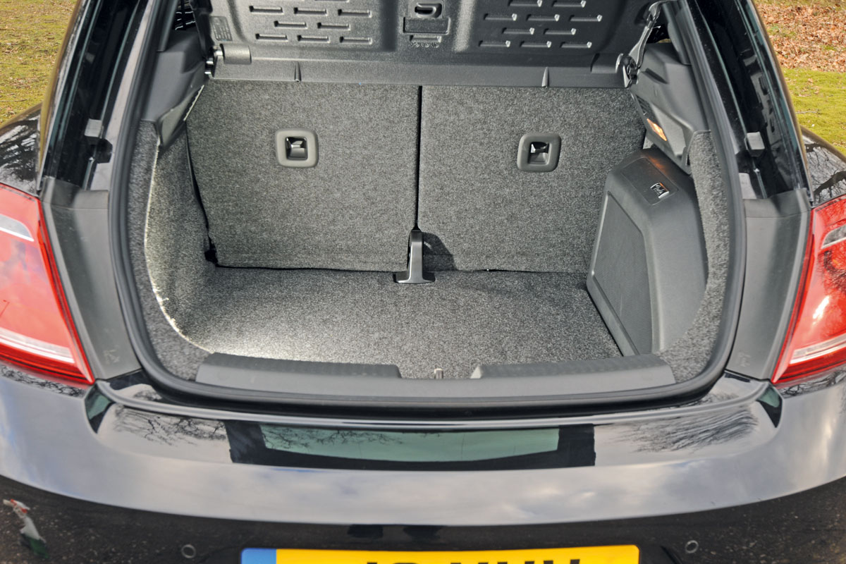 VW Beetle boot