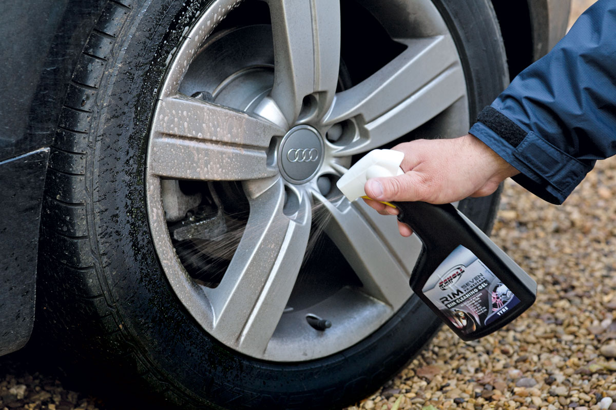 Scholl Concepts RIM-7 wheel cleaner