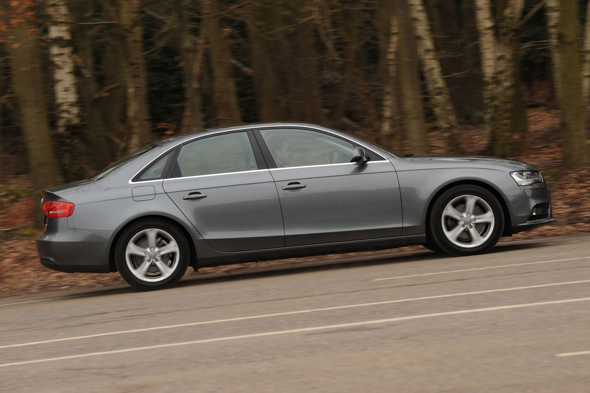 Audi A4 2.0 TDI profile