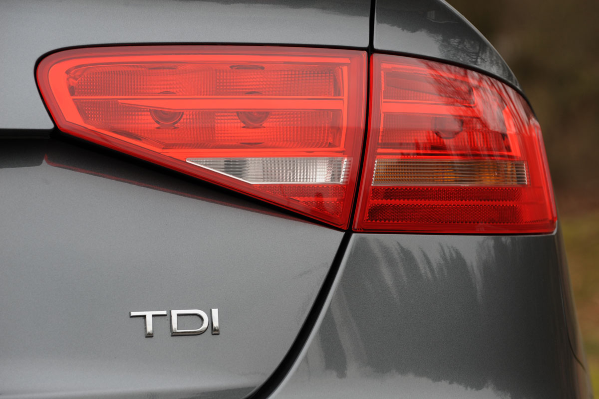 Audi A4 2.0 TDI badge