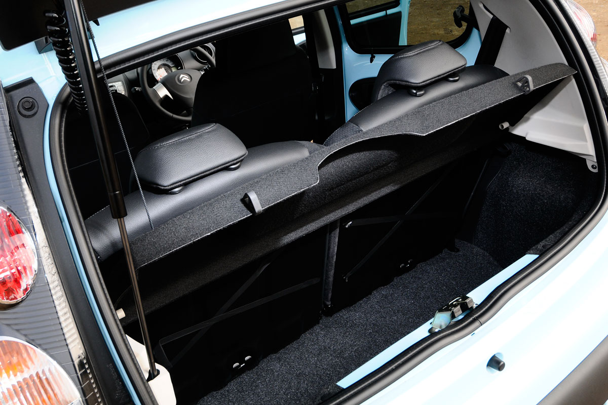 Citroen C1 boot
