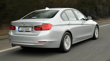 BMW 320d EfficientDynamics rear three-quarters