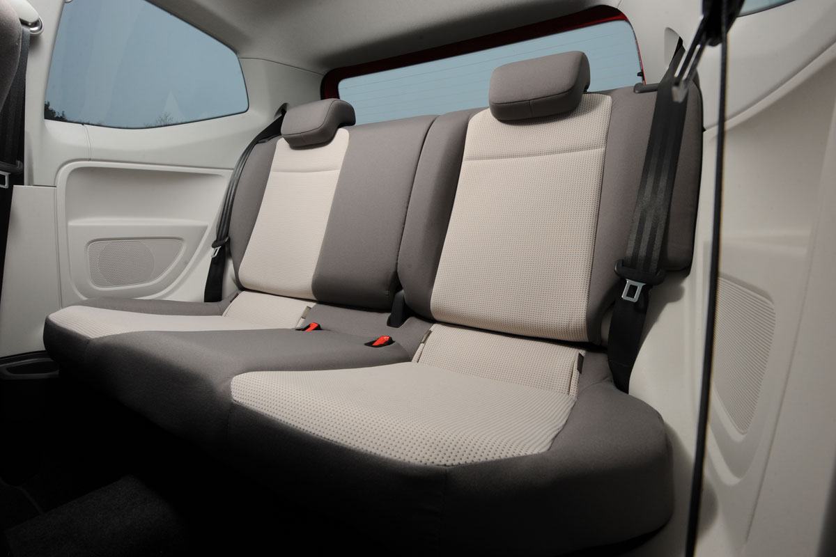 Volkswagen High up! rear seats