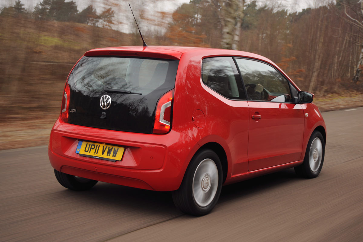 Volkswagen High up! rear tracking