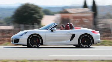 Porsche Boxster panning