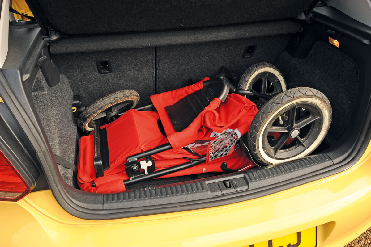 VW Polo boot