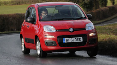Fiat Panda 1.2 Easy front cornering