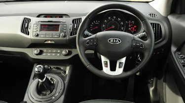 Kia Sportage 2.0 CRDi KX-3 dash