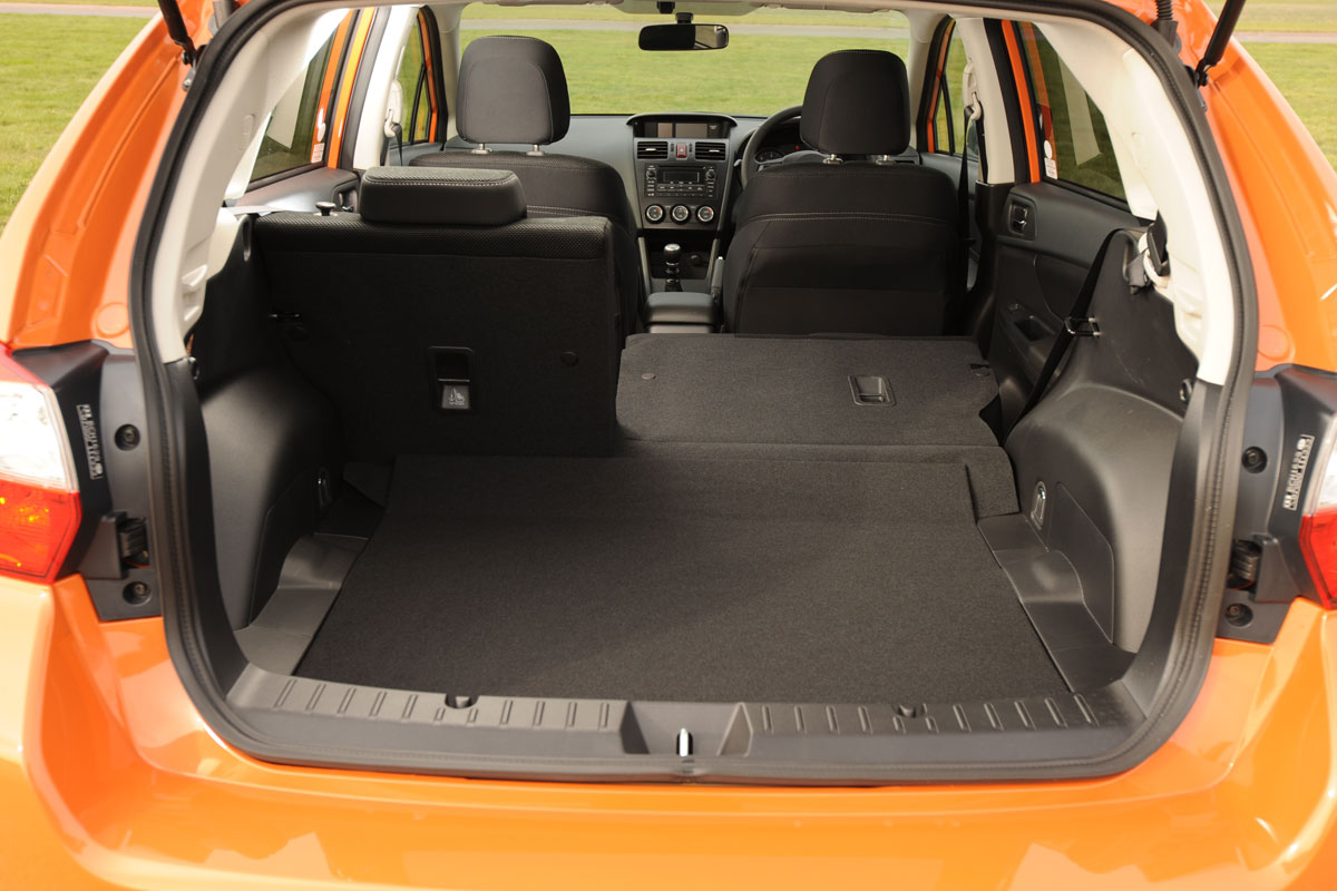 Subaru XV 2.0D SE boot