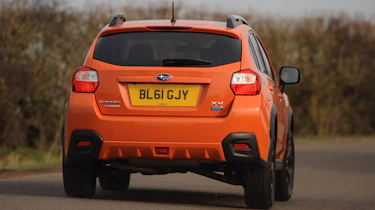 Subaru XV 2.0D SE rear cornering