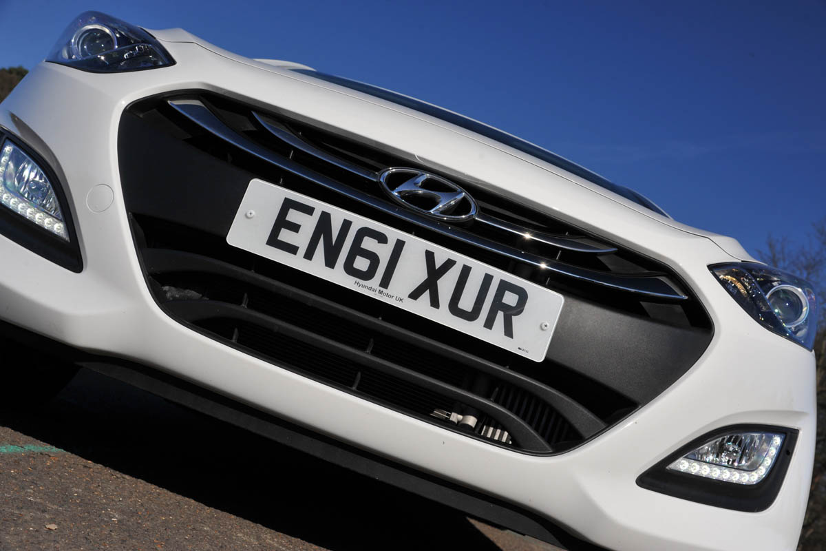 Hyundai i30 grille