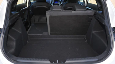 Hyundai i30 boot