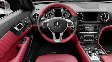 Mercedes SL500 interior