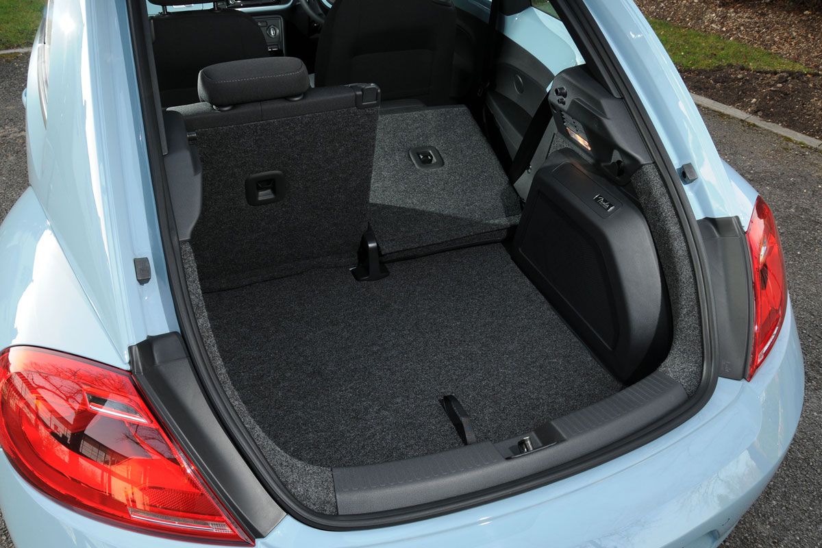 Volkswagen Beetle 1.2 TSI boot
