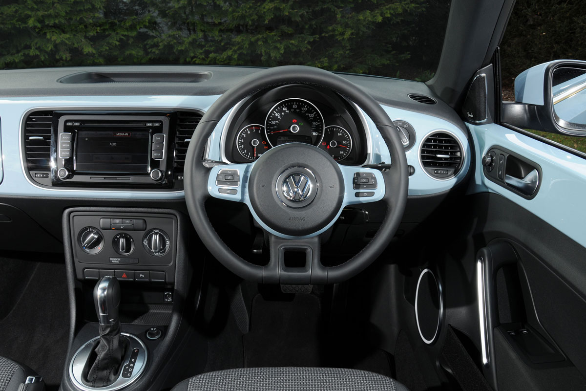 Volkswagen Beetle 1.2 TSI interior