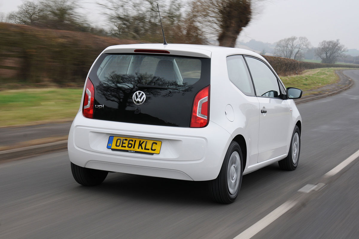 Volkswagen Take up! rear tracking