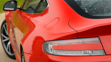 Aston Martin V8 Vantage light
