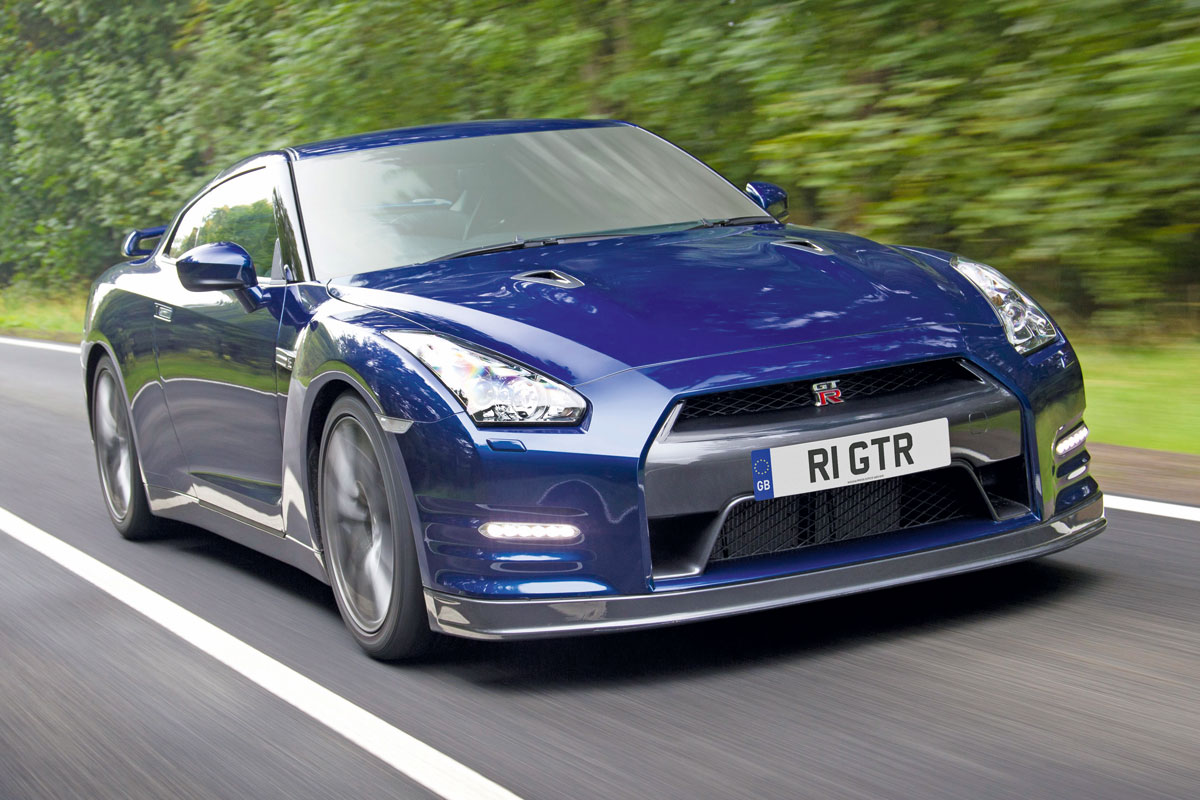 Nissan GT-R