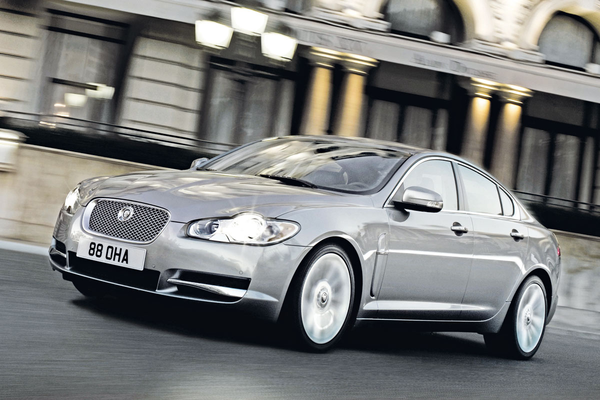 Jaguar XF