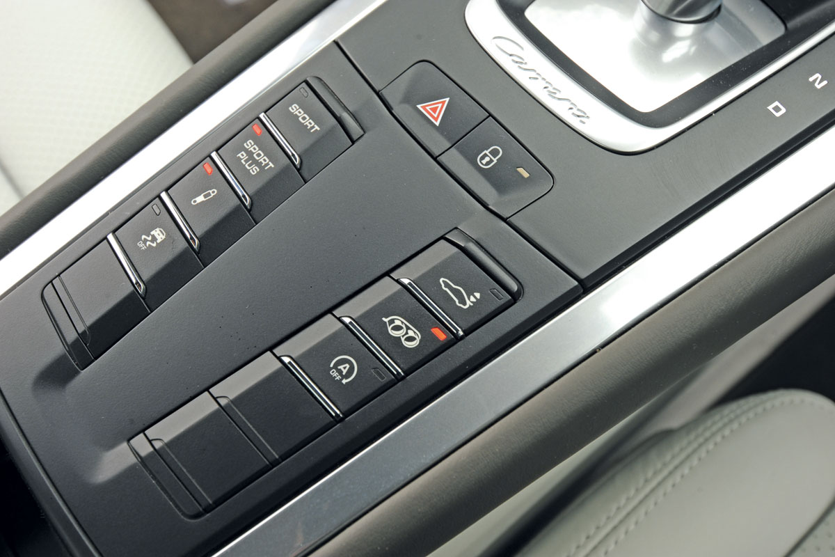 Porsche 911 Carrera detail