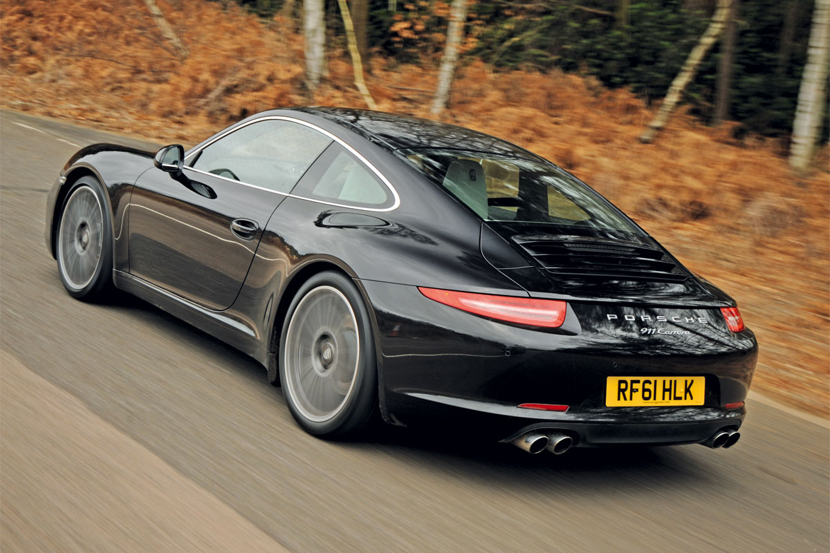 Porsche 911 Carrera rear tracking