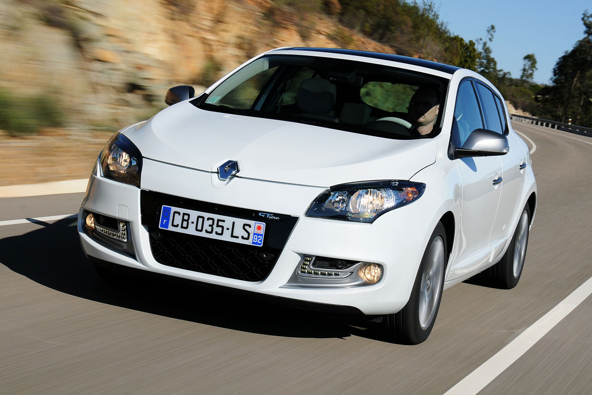 Renault Megane 1.2 GT-Line front tracking