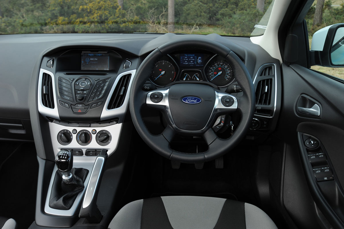 Ford Focus 1.6 TDCi Zetec interior