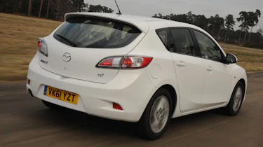 Mazda 3 1.6D TS2 rear tracking