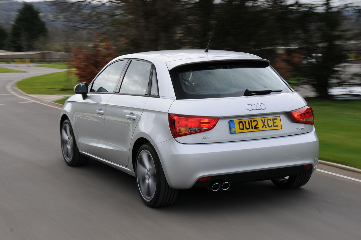 Audi A1 Sportback rear tracking