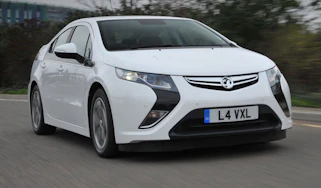 Vauxhall Ampera front tracking