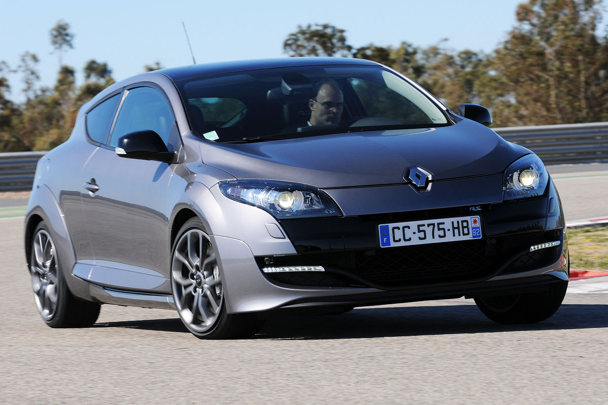 Renaultsport Megane 265 front cornering