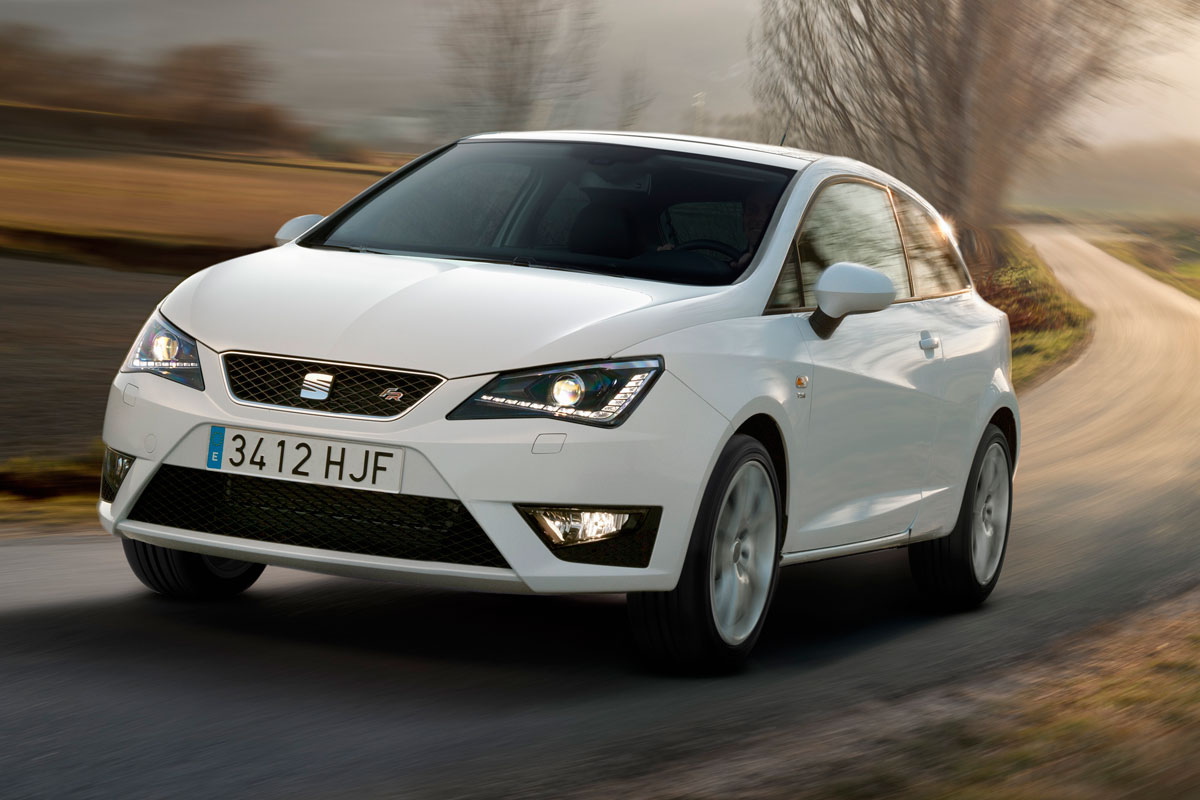 2012 SEAT Ibiza FR front cornering