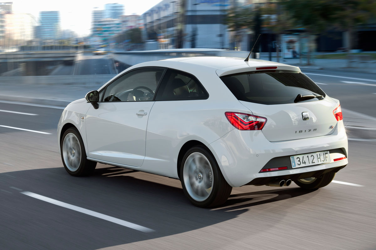 2012 SEAT Ibiza FR rear tracking