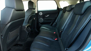 Range Rover Evoque 2WD rear seats