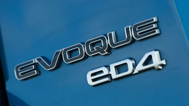 Range Rover Evoque 2WD badge