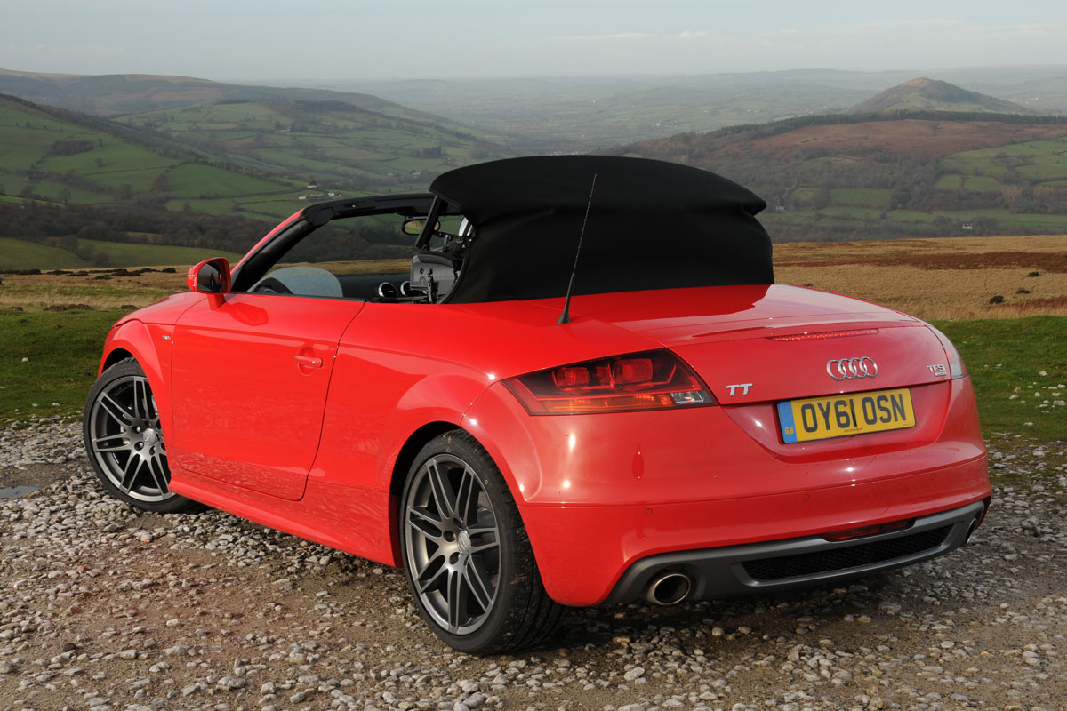 Audi TT Roadster roof