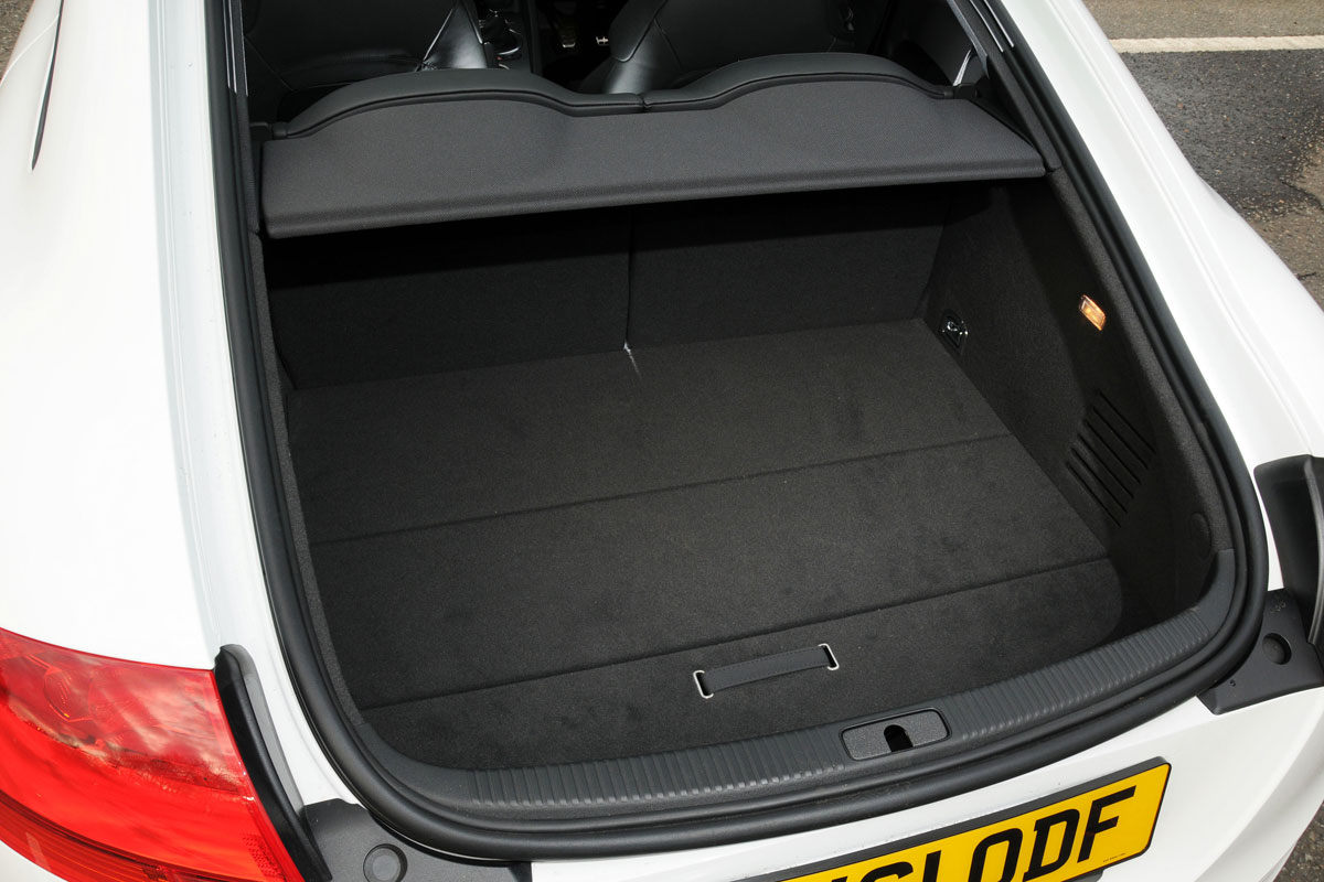 Audi TT Coupe boot