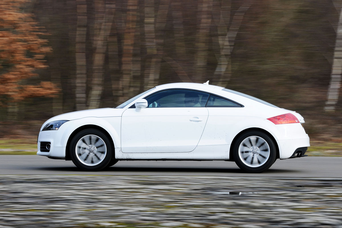 Audi TT Coupe profile