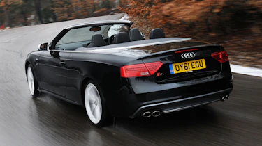 Audi S5 Cabriolet rear tracking