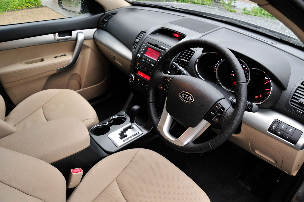 Kia Sorento interior