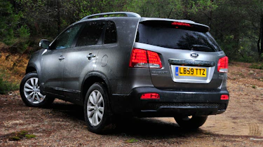 Kia Sorento rear three-quarters