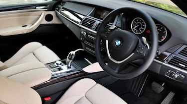 BMW X6 interior